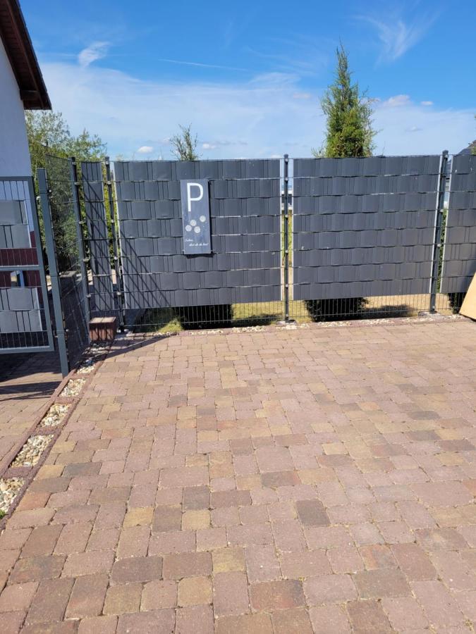 Ferienwohnung Loreley Weisel Екстер'єр фото